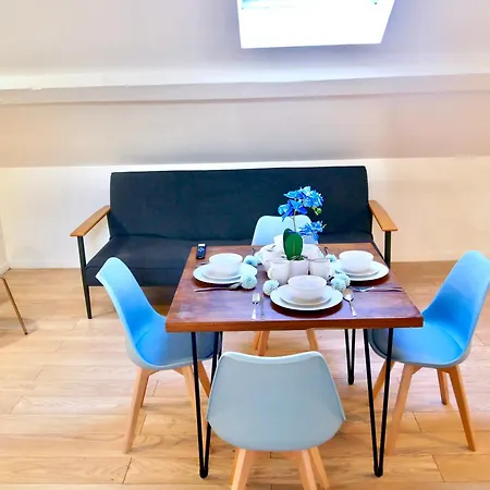 Celeste Apartment Melun
